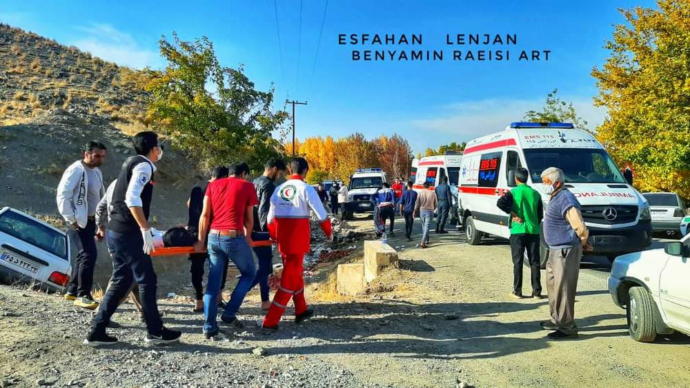 امدادرسانی نجاتگران پایگاه امداد و نجات قلعه آقا شهرستان لنجان به دو حادثه در ساعات پایانی روز جمعه