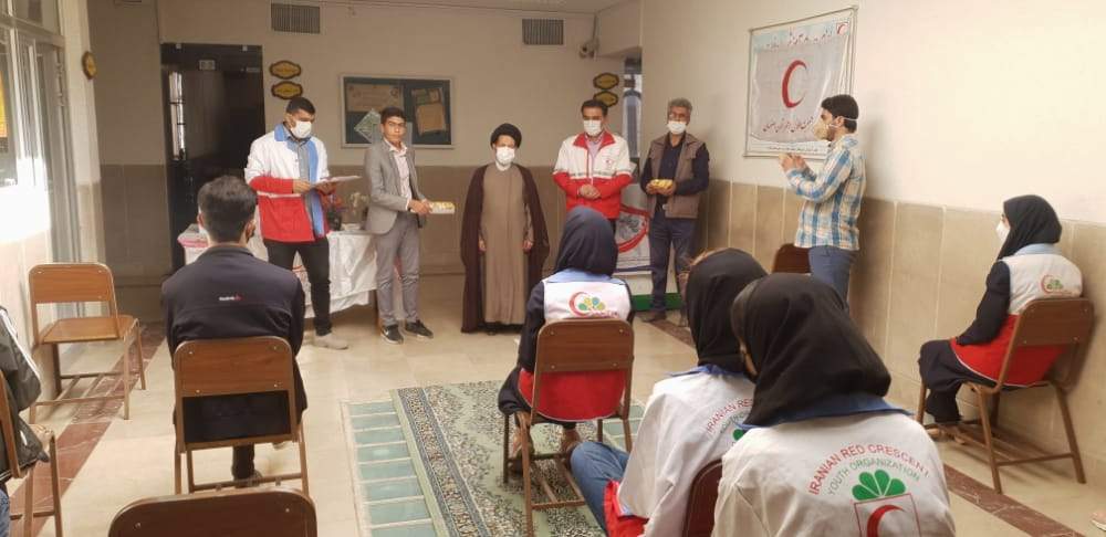 آیین تجلیل از جوانان فعال جمعیت هلال احمر مبارکه برگزار شد