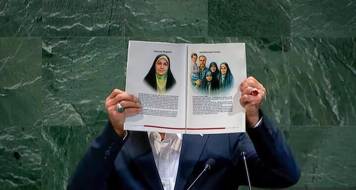 رئیس جمهور با تصویر کودکان شهید ایرانی در تجاوز اسرائیل به سازمان ملل رفت